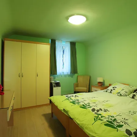 Pile Marina Apartman