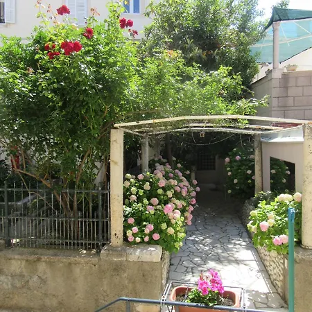 Pile Marina Apartment *