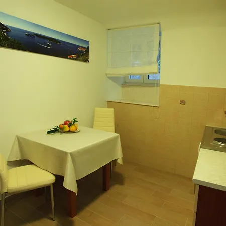 Apartman Pile Marina